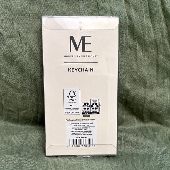 Modern Expressions Letter E Purple Tassel Keychain NIB - Picture 3 of 5